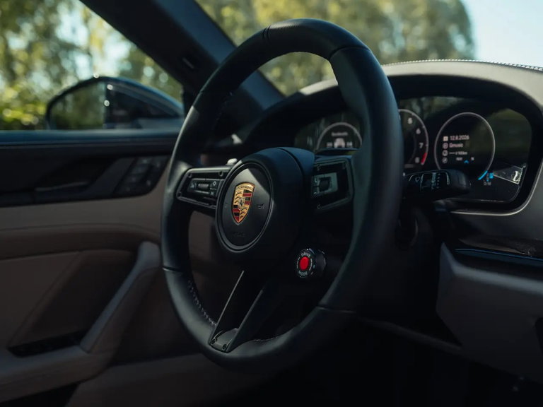 Porsche 992.2 Carrera 4S