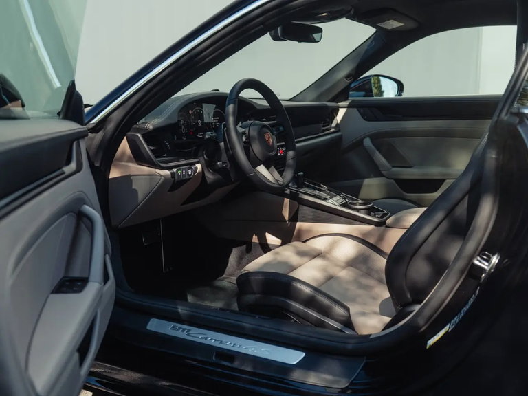 Porsche 992.2 Carrera 4S