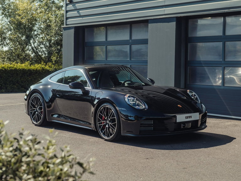 Porsche 992.2 Carrera 4S