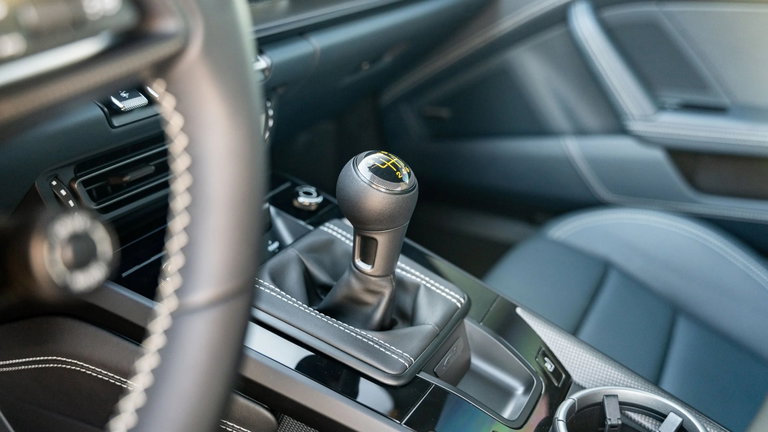Porsche 992 GT3 Touring
