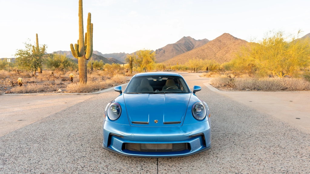 Porsche 992 GT3 Touring