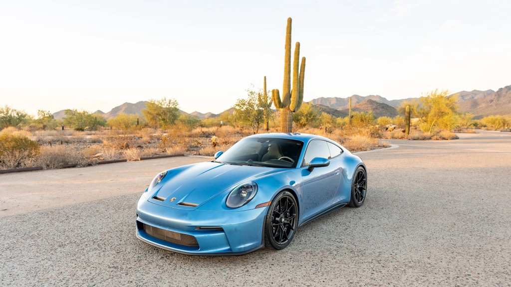 Porsche 992 GT3 Touring