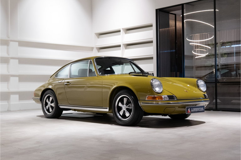 Porsche 911 T