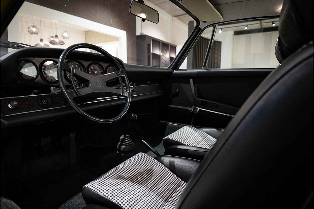 Porsche 911 T