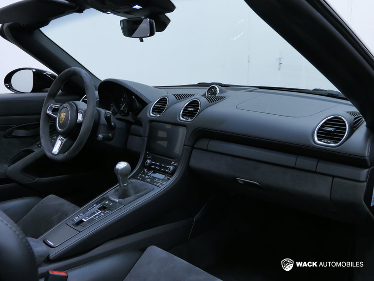 Porsche 718 Spyder