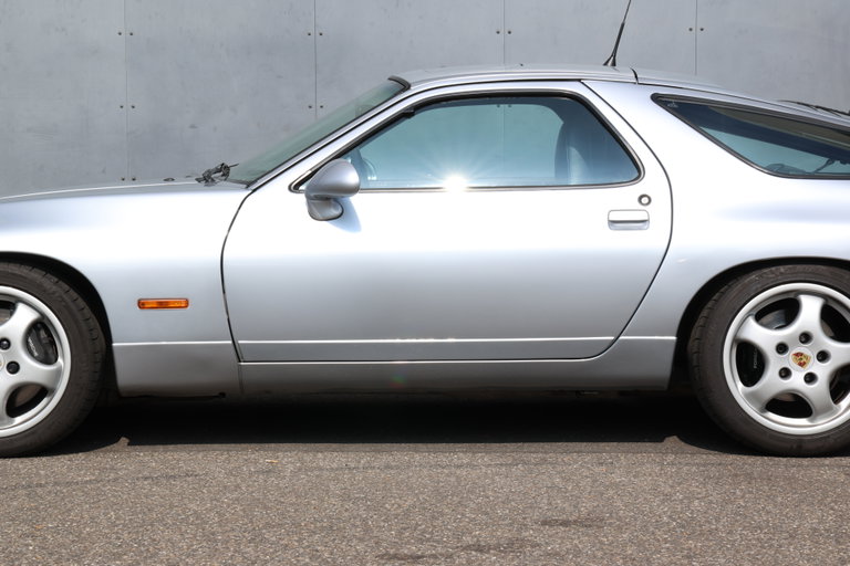 Porsche 928 GTS
