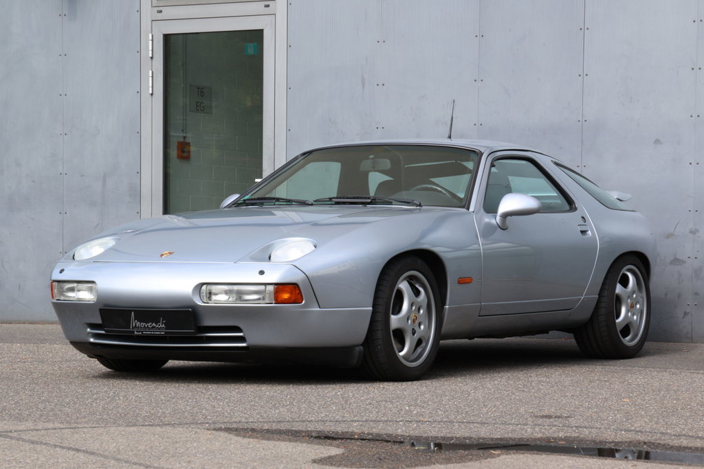 Porsche 928 GTS