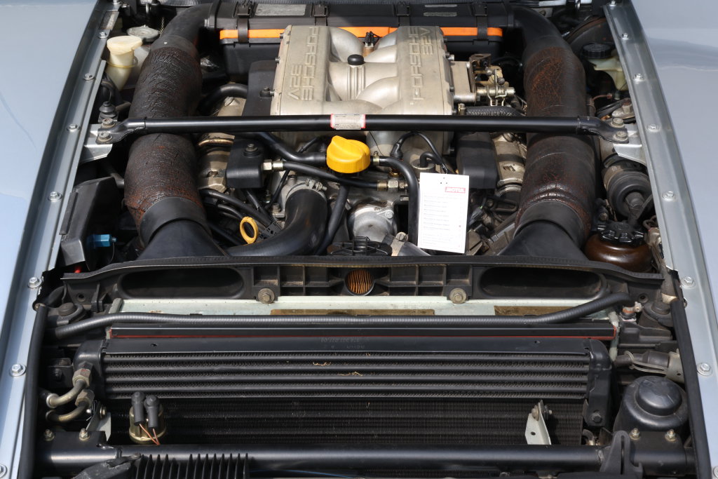Porsche 928 GTS