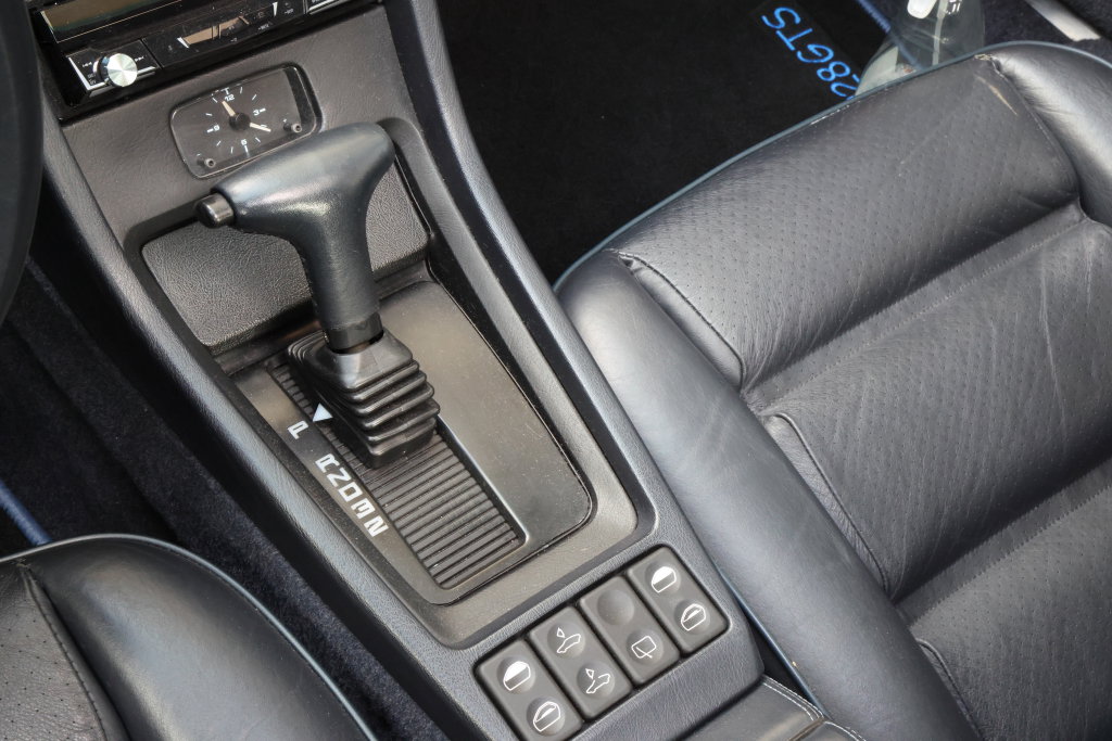 Porsche 928 GTS