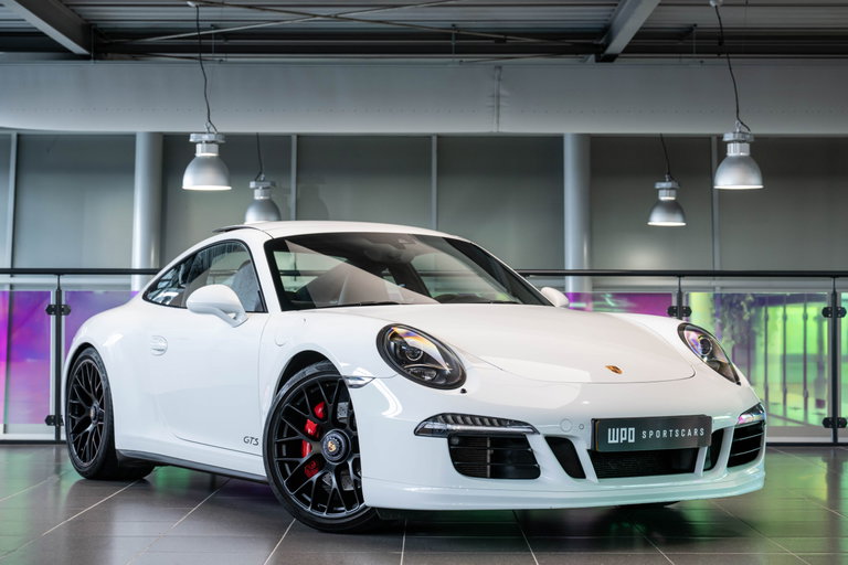 Porsche 991 Carrera GTS