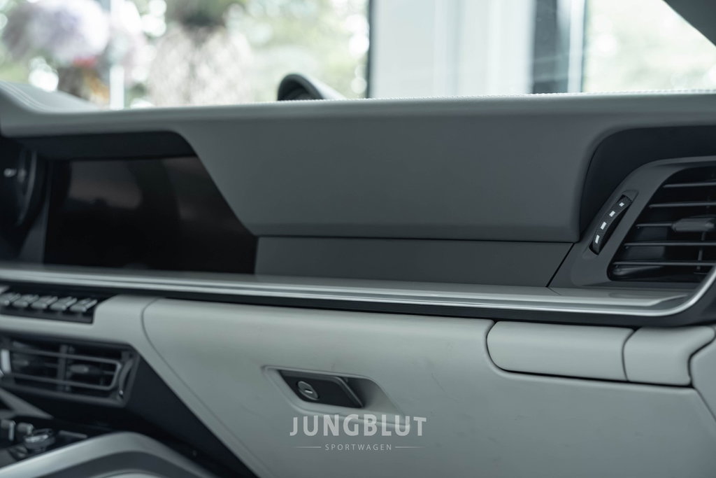 Porsche 992 Turbo S