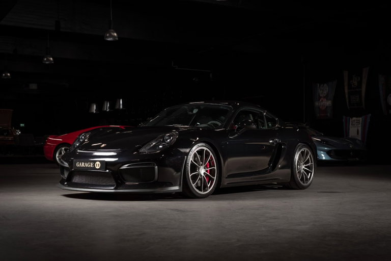 Porsche 981 Cayman GT4