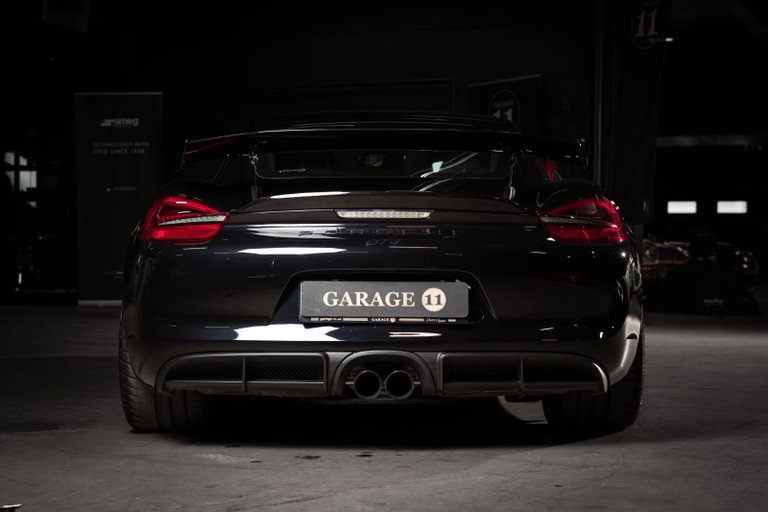 Porsche 981 Cayman GT4