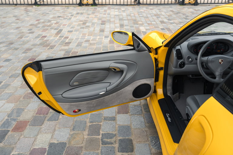Porsche 996 Turbo