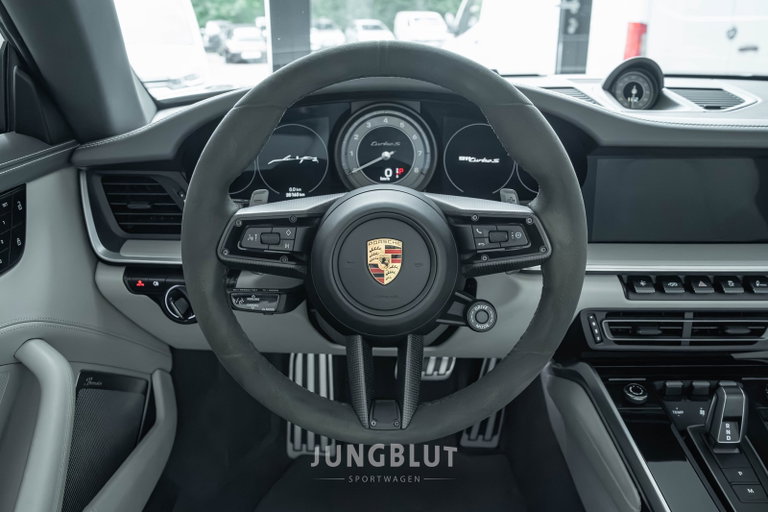 Porsche 992 Turbo S