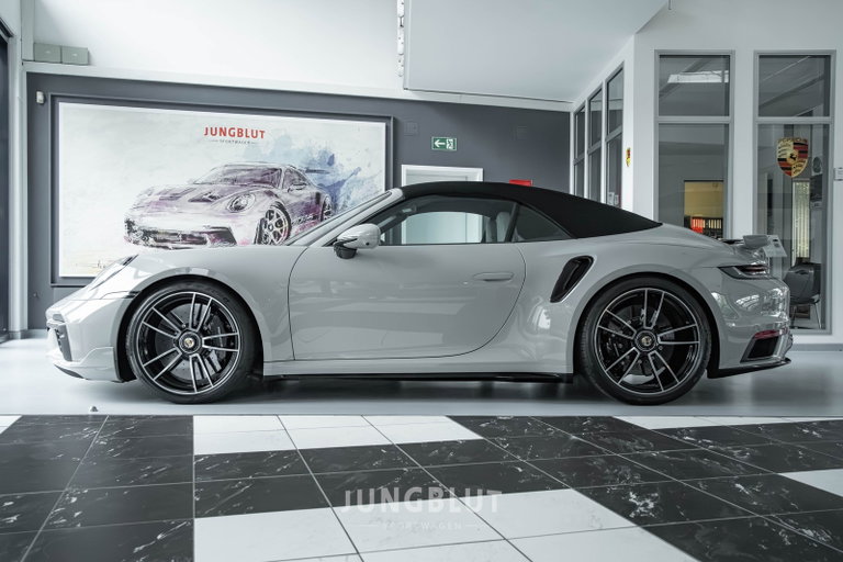 Porsche 992 Turbo S