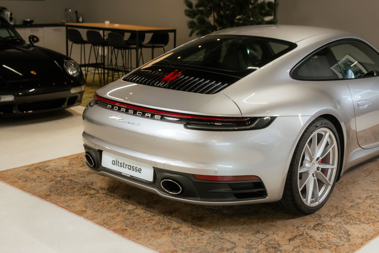 Porsche 992 Carrera S