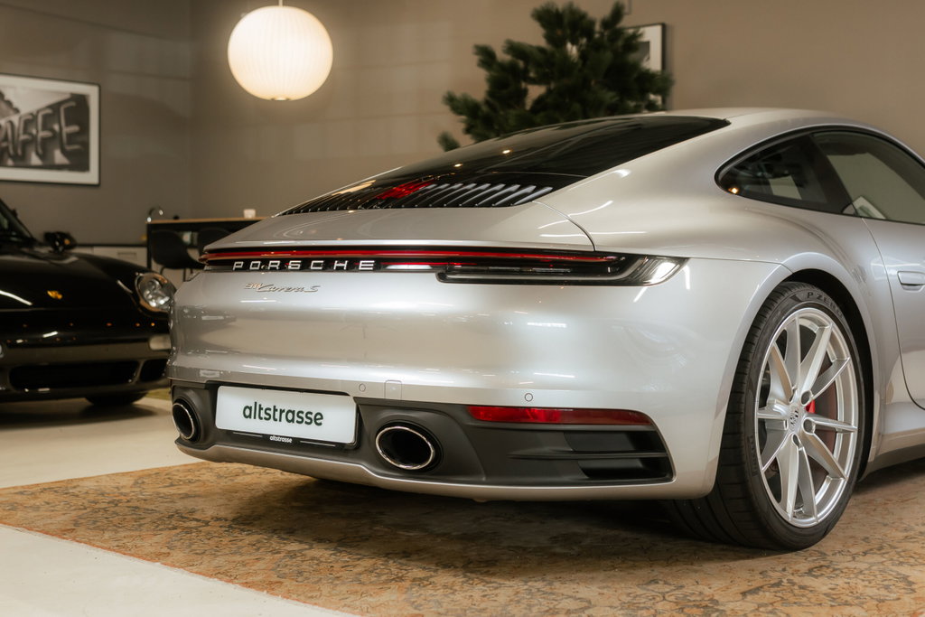 Porsche 992 Carrera S
