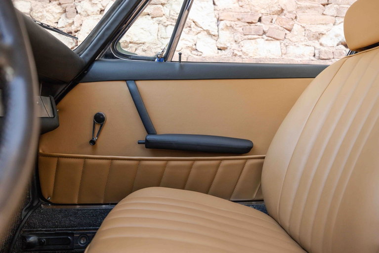 Porsche 912