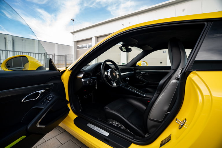 Porsche 991 Carrera