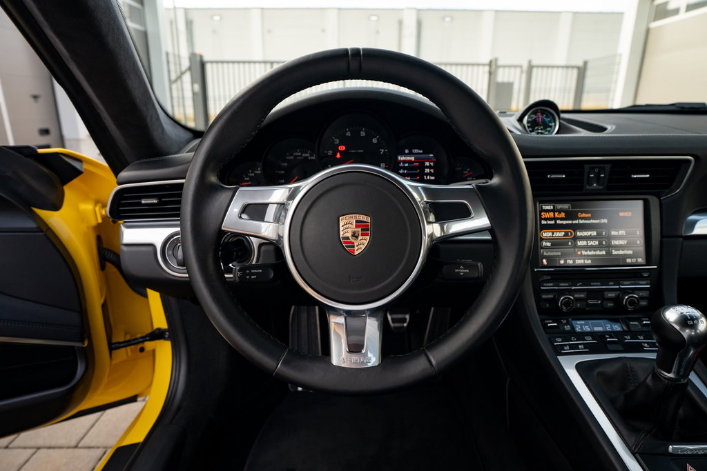 Porsche 991 Carrera
