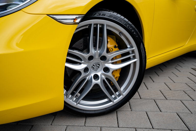 Porsche 991 Carrera