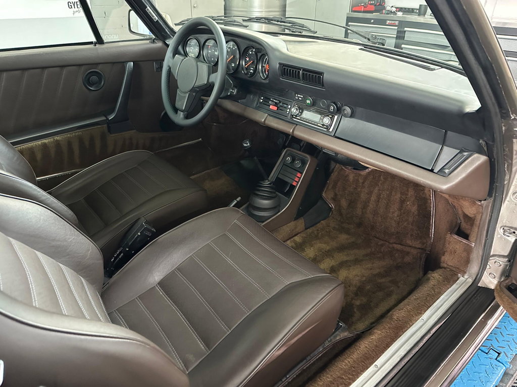 Porsche 911 SC