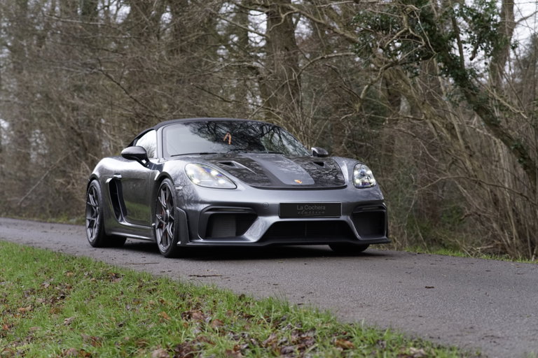 Porsche 718 Spyder RS