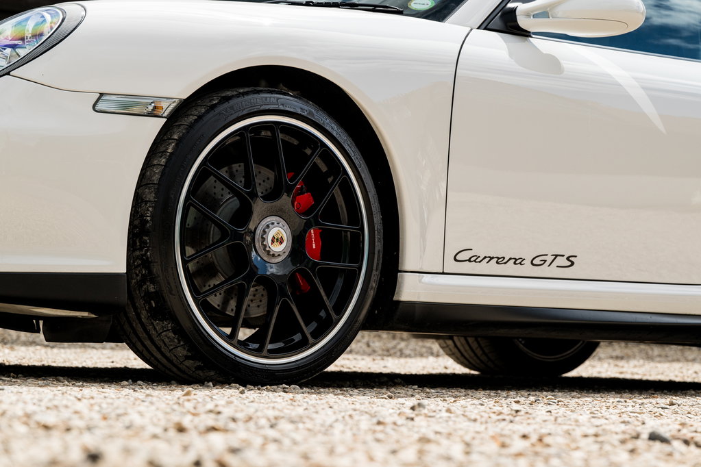 Porsche 997.2 Carrera GTS