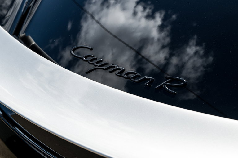 Porsche 987 Cayman R