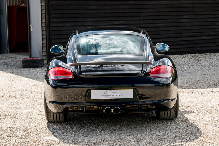 Porsche 987 Cayman R
