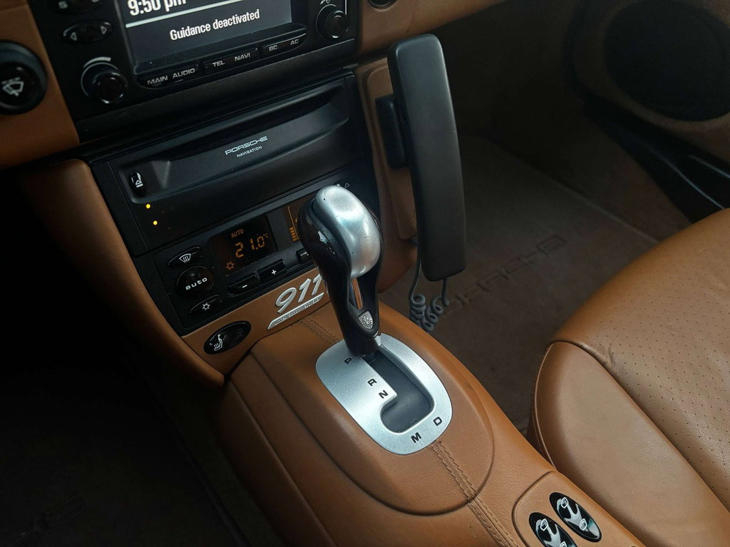 Porsche 996 Carrera 4 Millennium Edition