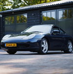 Porsche 996 Carrera 4