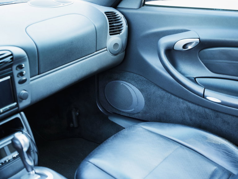 Porsche 996 Carrera 4