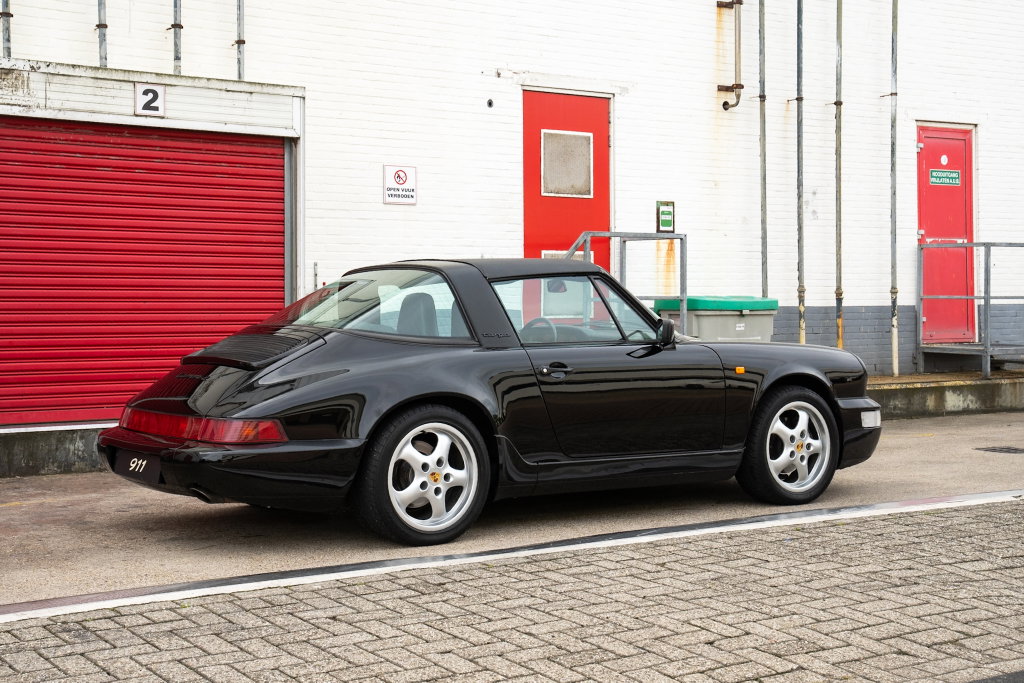 Porsche 964 Carrera 2