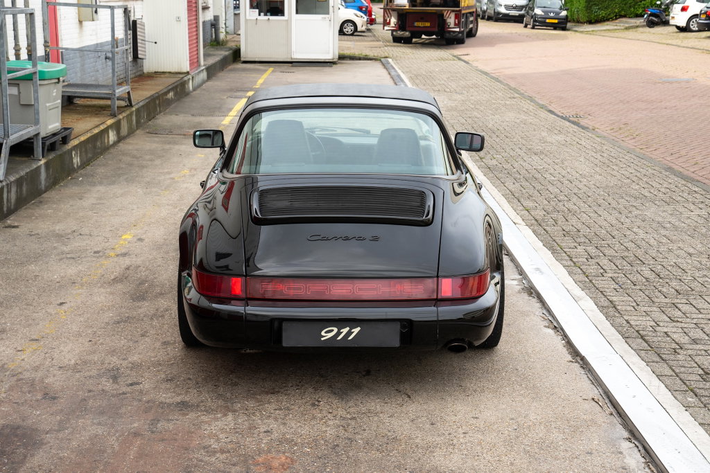 Porsche 964 Carrera 2