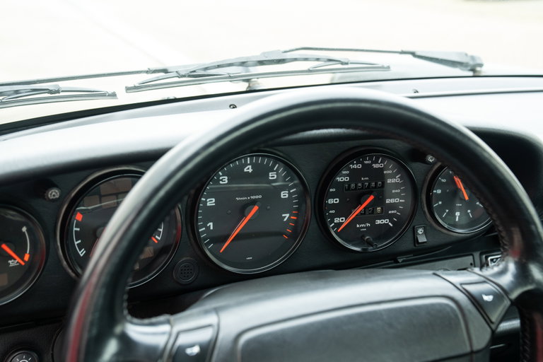Porsche 964 Carrera 2