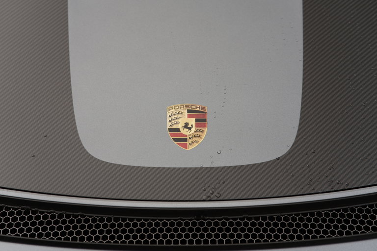 Porsche 718 Spyder RS