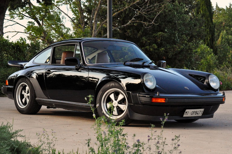 Porsche 911 Carrera 3.0