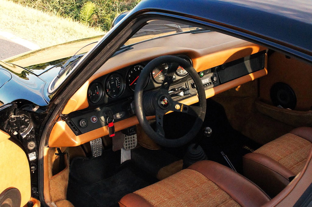 Porsche 911 Carrera 3.0