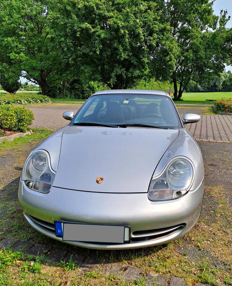 Porsche 996 Carrera 4