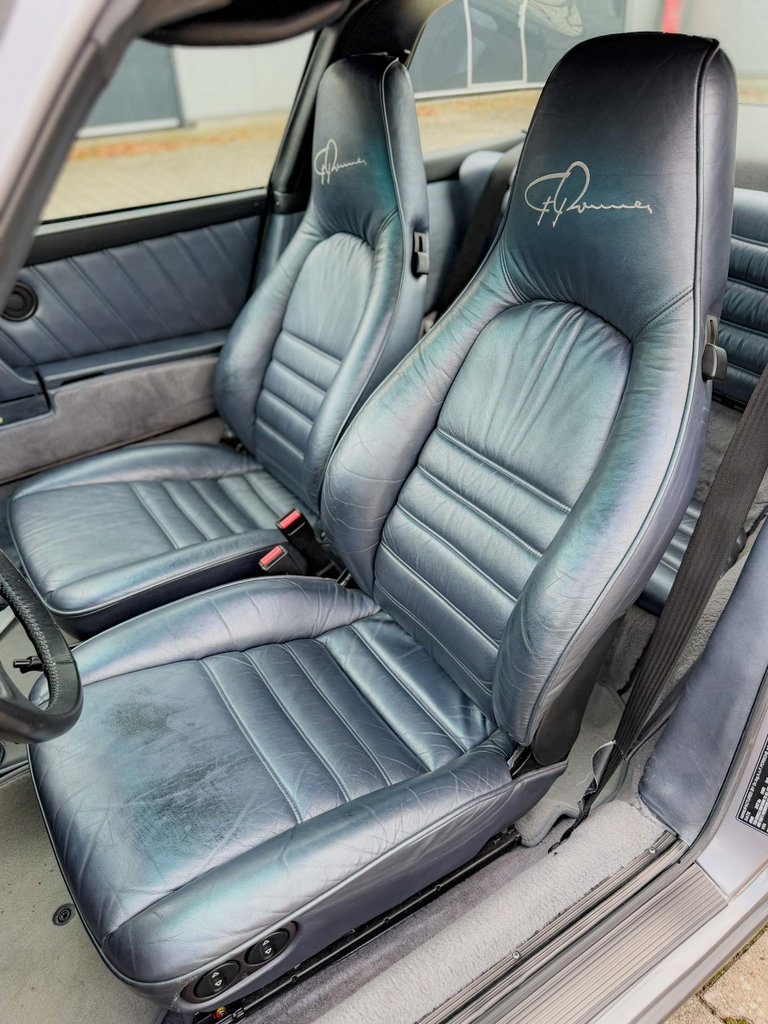 Porsche 911 Carrera 3.2 (US)