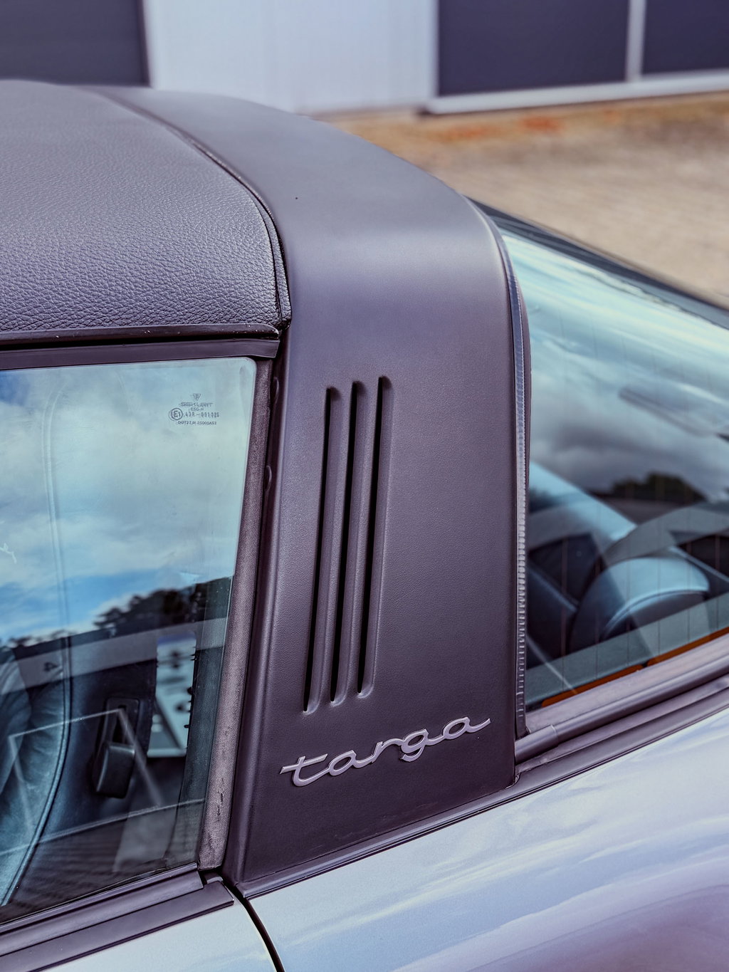 Porsche 911 Carrera 3.2 (US)