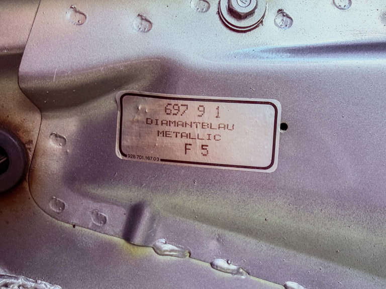 Porsche 911 Carrera 3.2 (US)