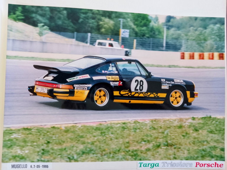 Porsche 911 Carrera 3.0