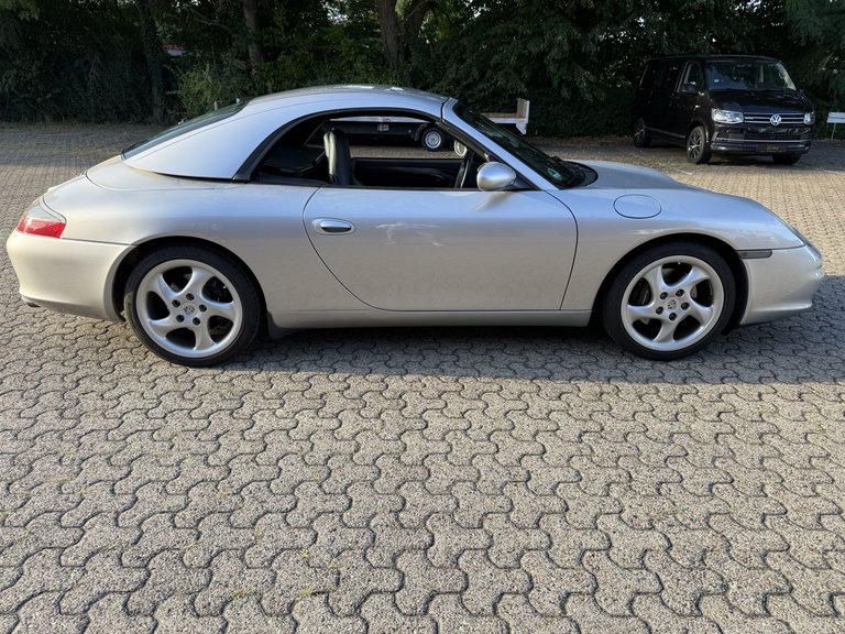 Porsche 996.2 Carrera