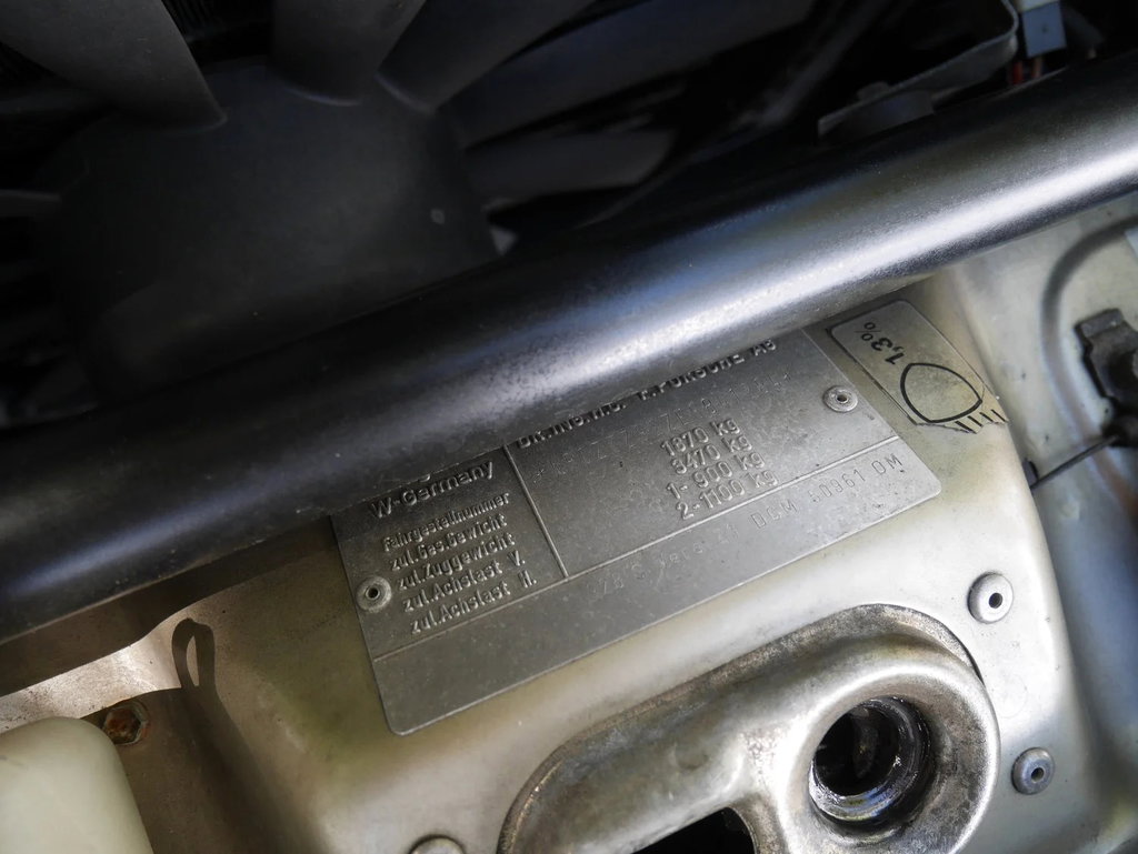 Porsche 928 S