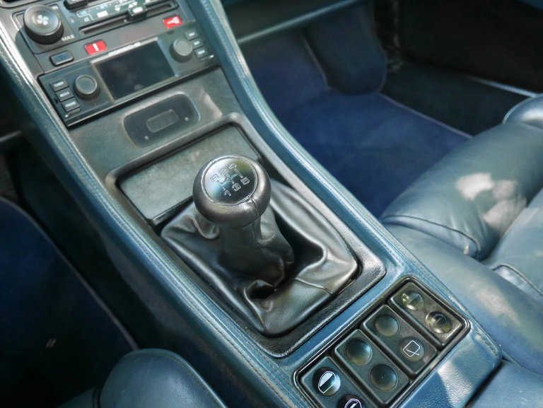 Porsche 928 S