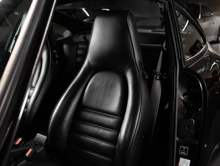 Porsche 964 Carrera 4 WTL