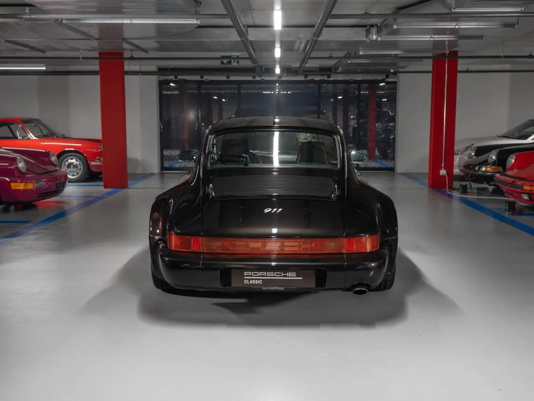 Porsche 964 Carrera 4 WTL
